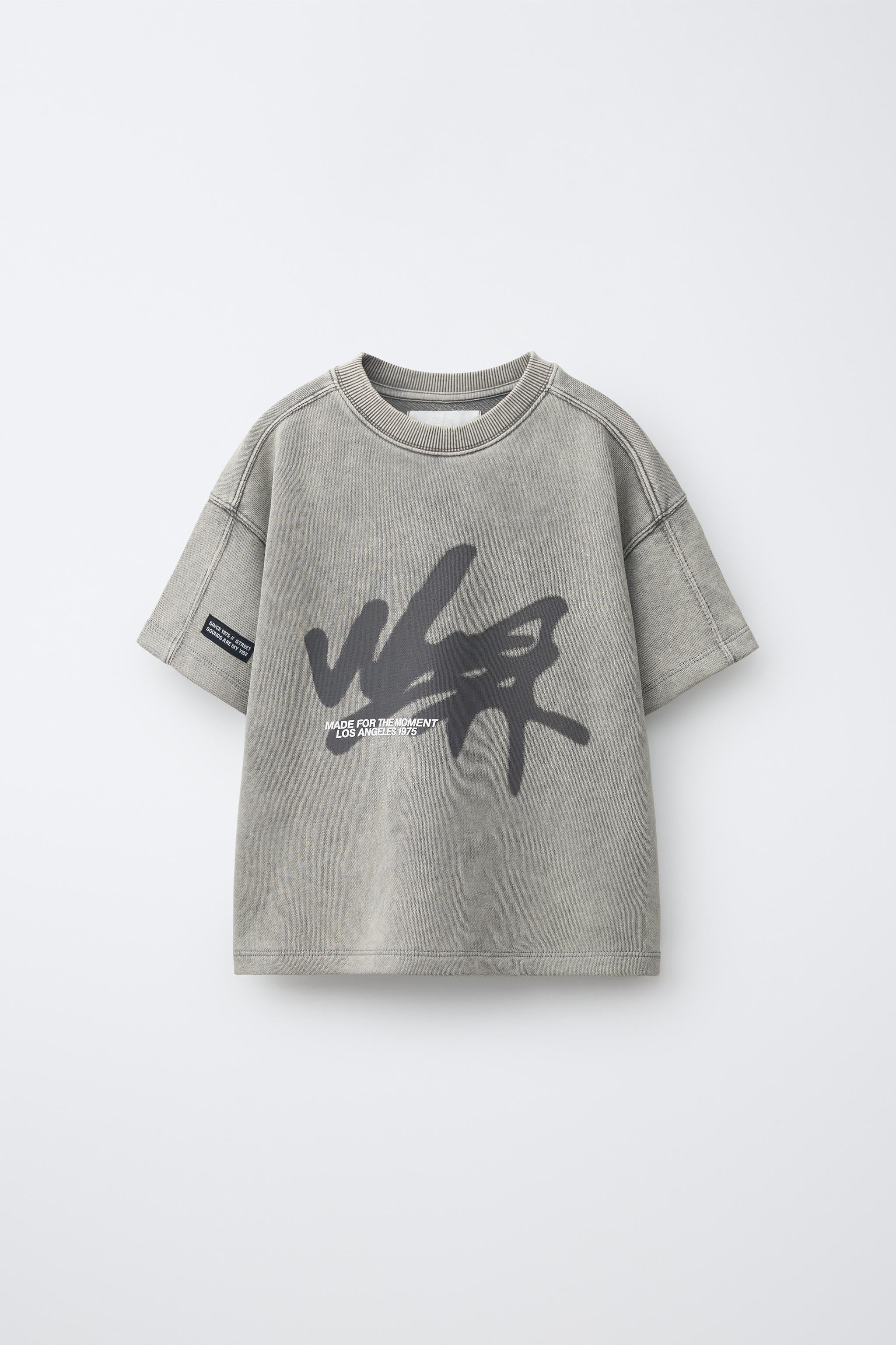 T-Shirt Graffiti Printed