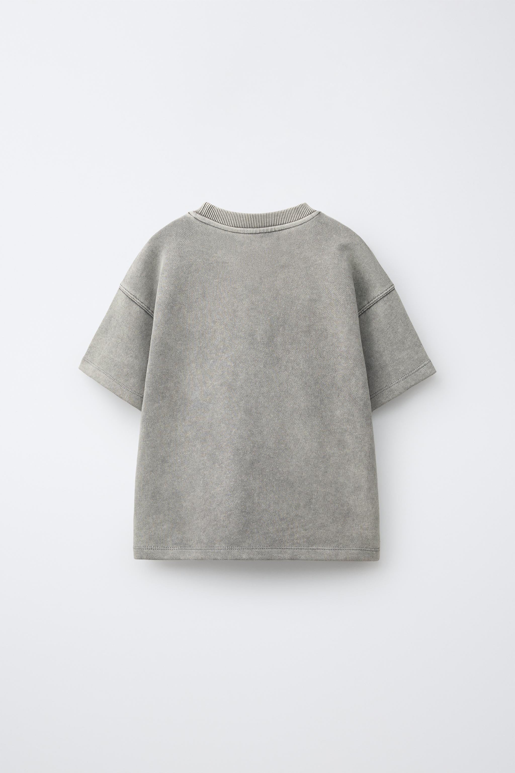 T-Shirt Graffiti Printed